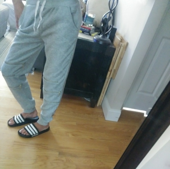 Gray joggers with zippers NWOT Sz Small - Picture 5 of 8
